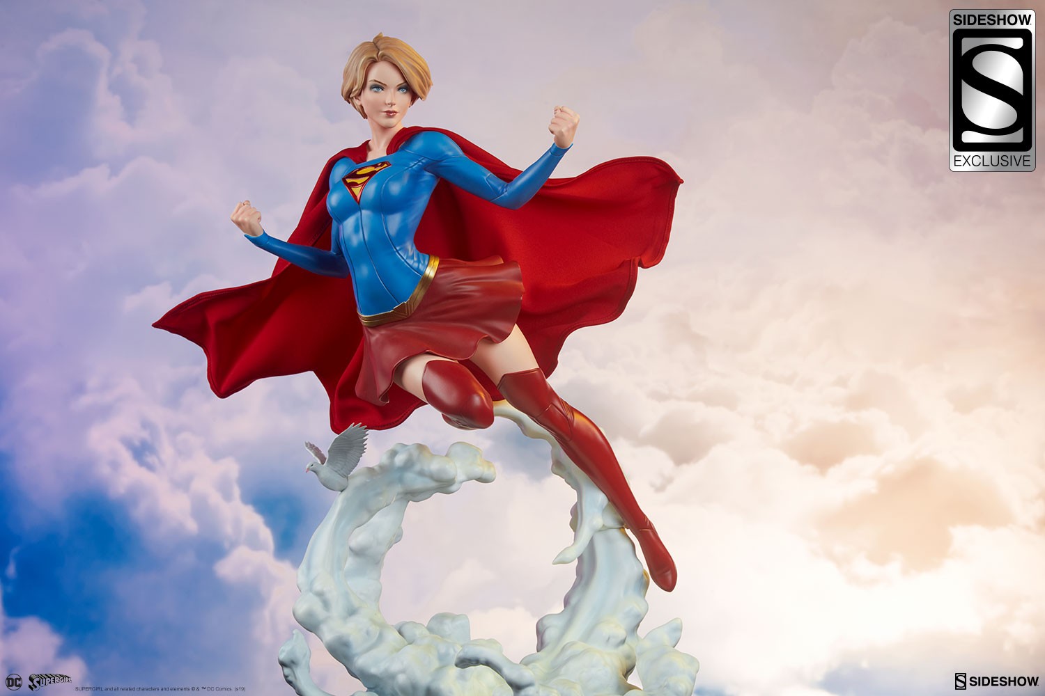 Supergirl Exclusive Edition View 4