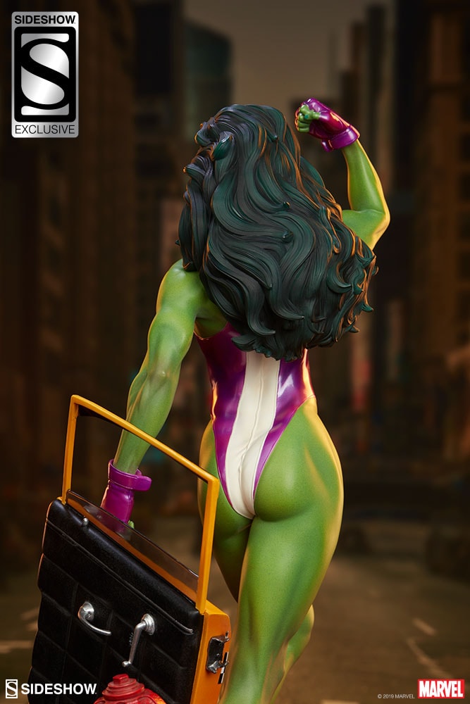 Marvel She-Hulk Statues  Exclusive Edition View 7