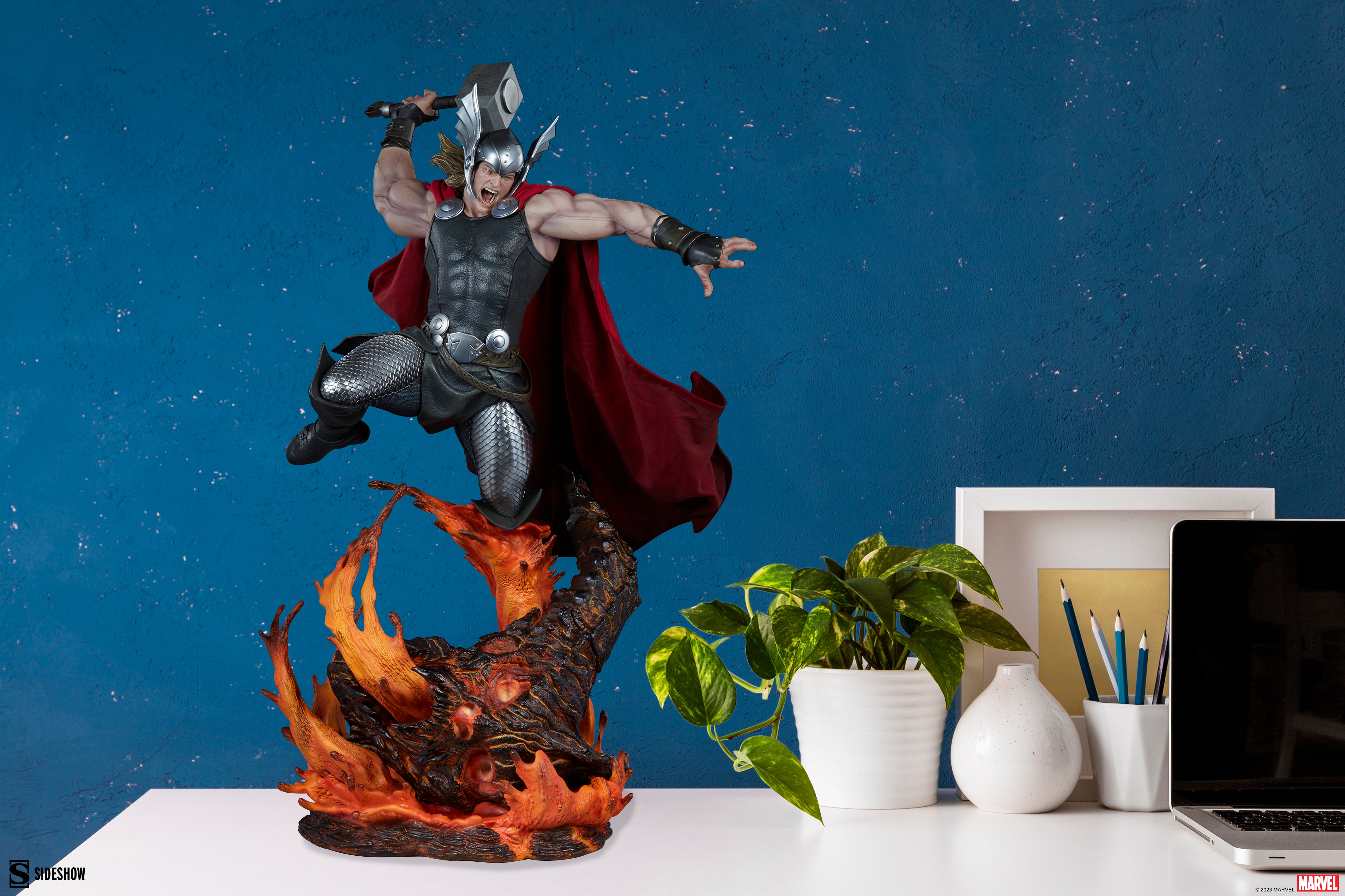 Marvel Thor Premium Format™ Figure  Collector Edition View 4