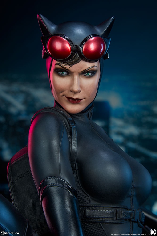 SideShow - DC Comics Premium Format Figura Catwoman [Pre-Ordine]