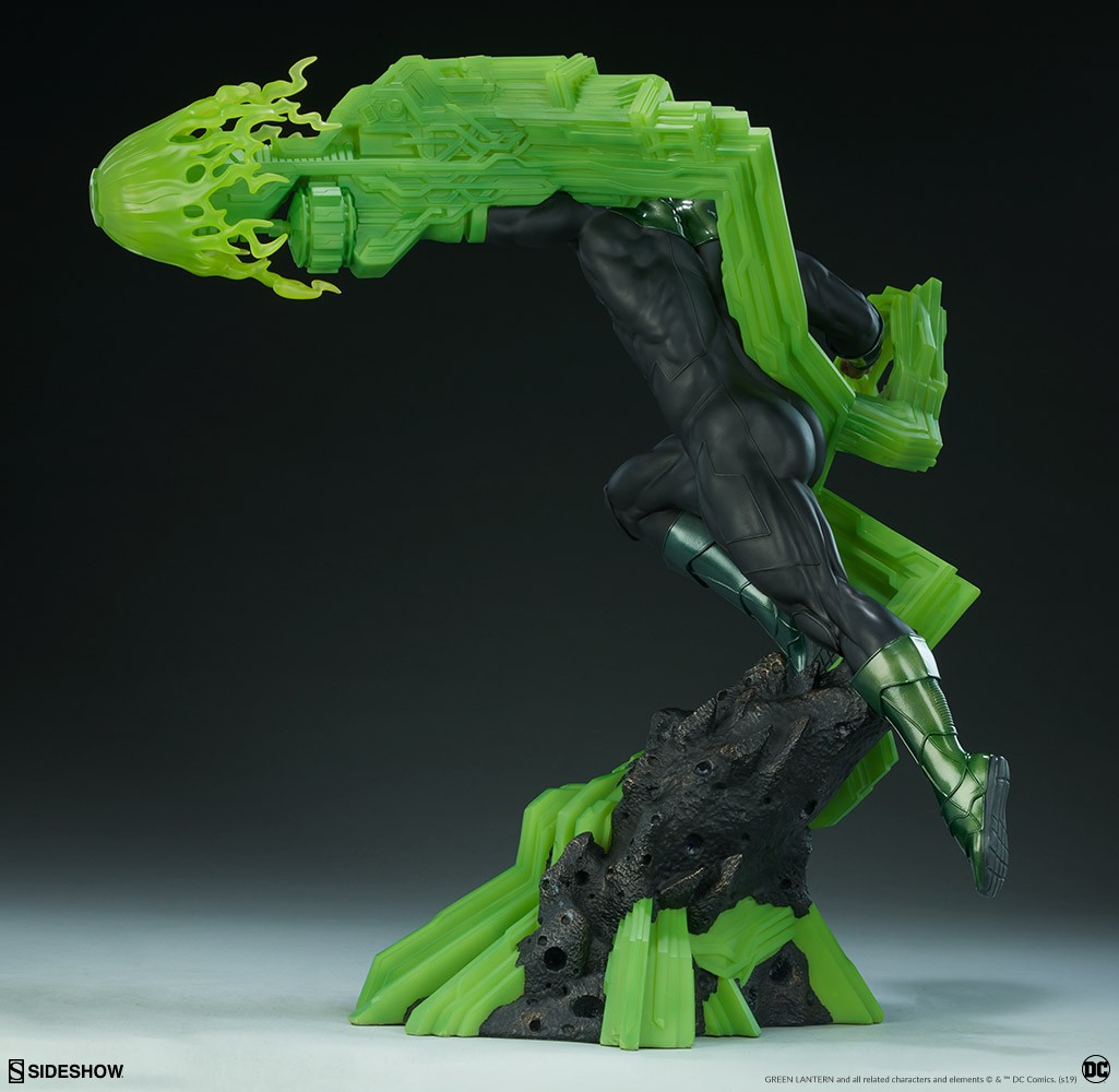 DC Comics Green Lantern Premium Format(TM) Figure by DC Comics Green Lantern Premium Format(TM) Figure by
