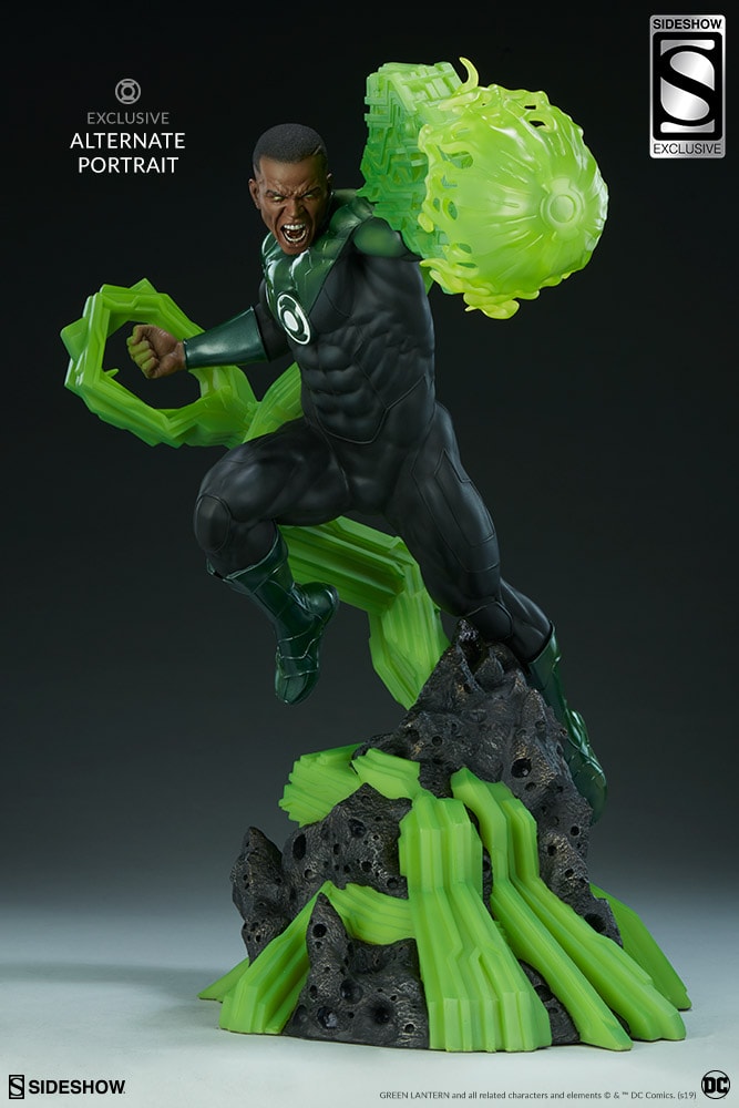 DC Comics Green Lantern Premium Format™ Figure  Exclusive Edition View 1