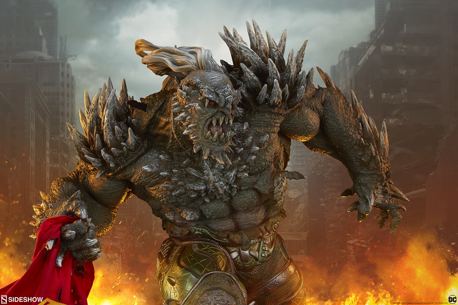 DC Comics Doomsday Maquette  Collector Edition View 2