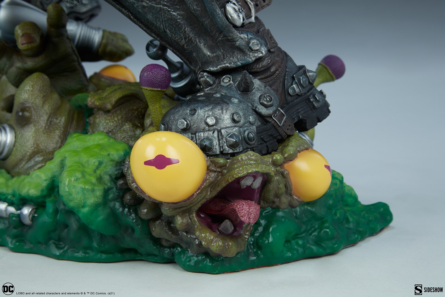 Lobo Collector Edition View 2
