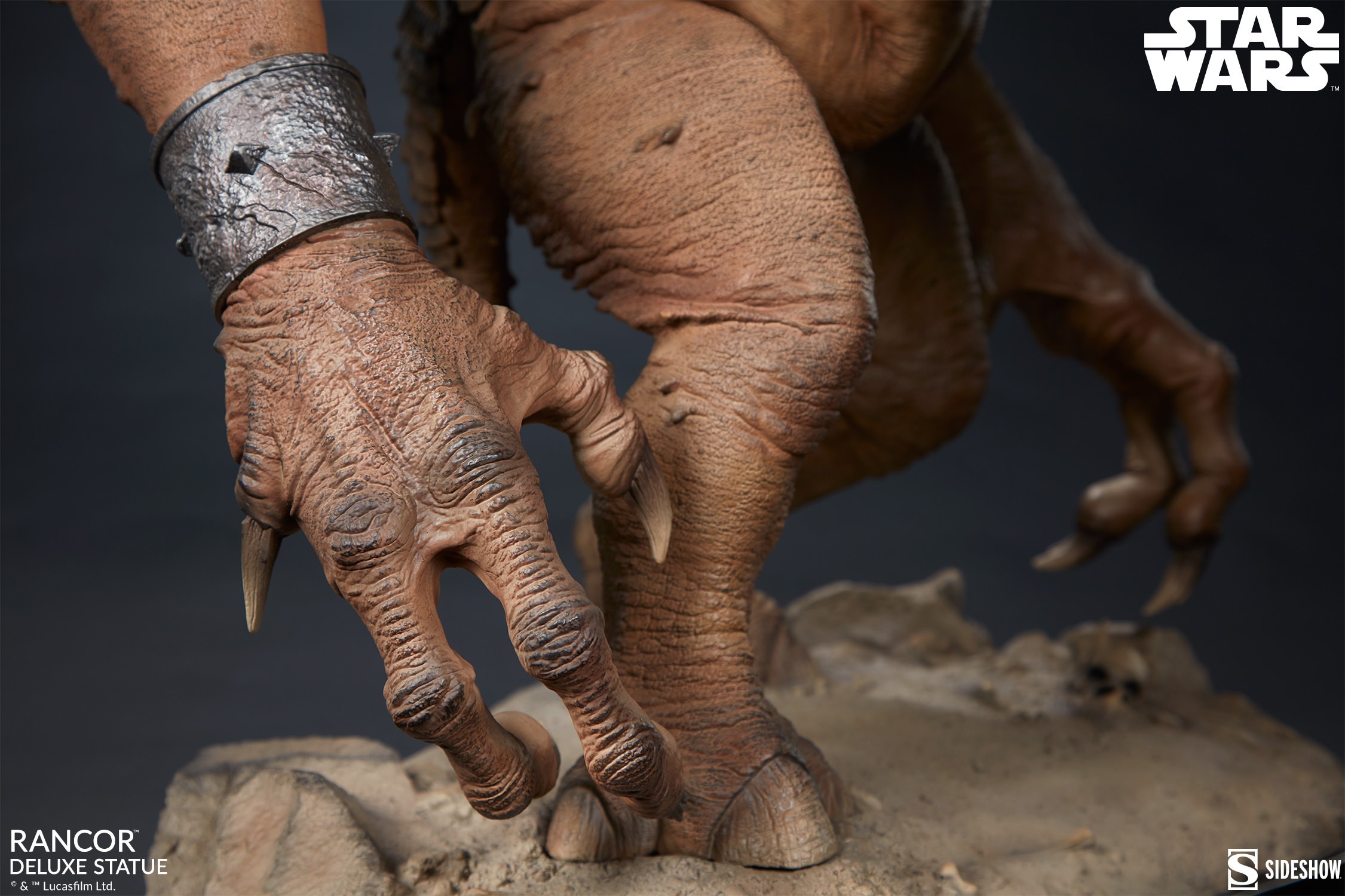 Rancor™ Deluxe Statue View 21