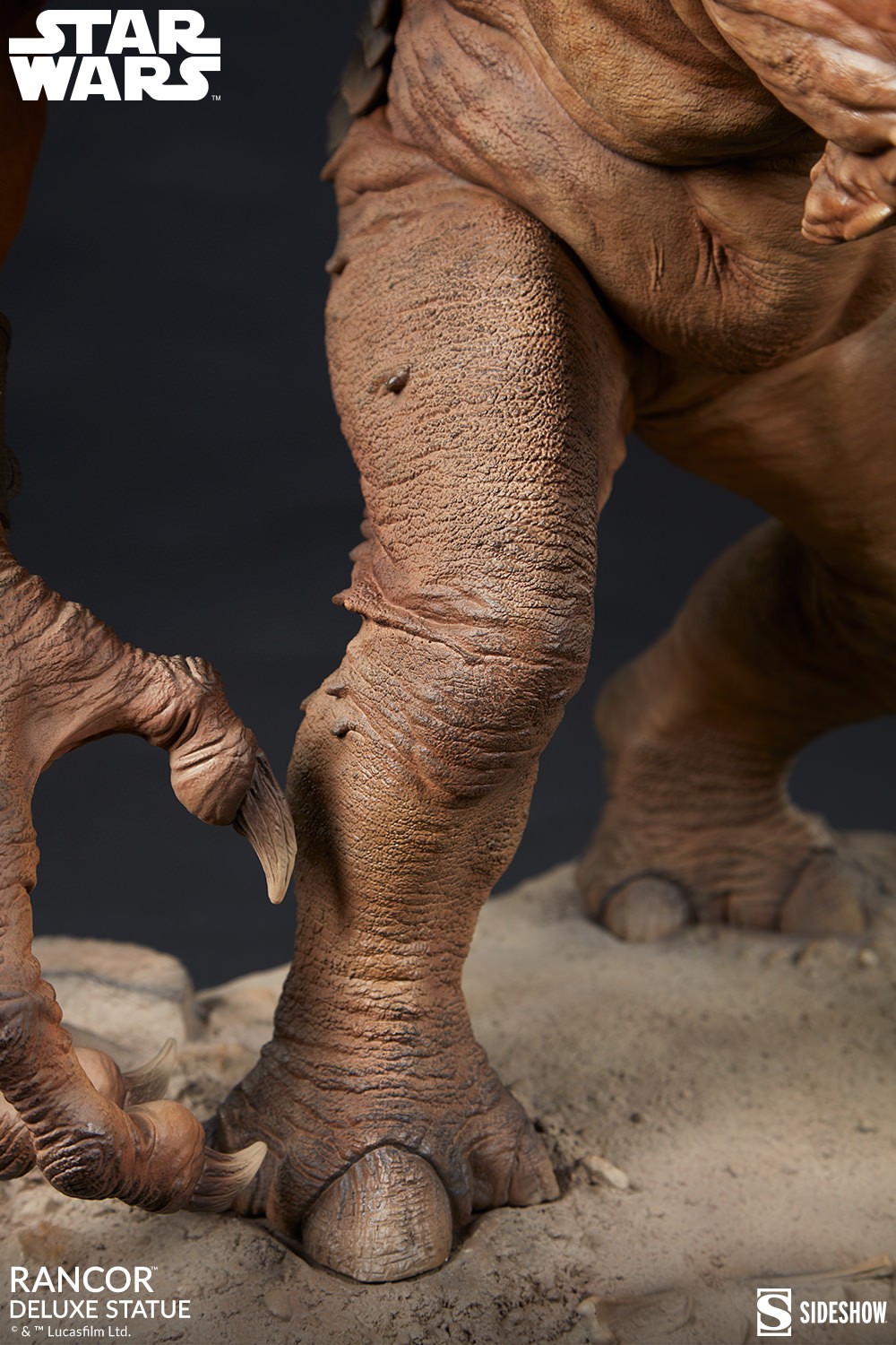 Rancor™ Deluxe Statue View 24