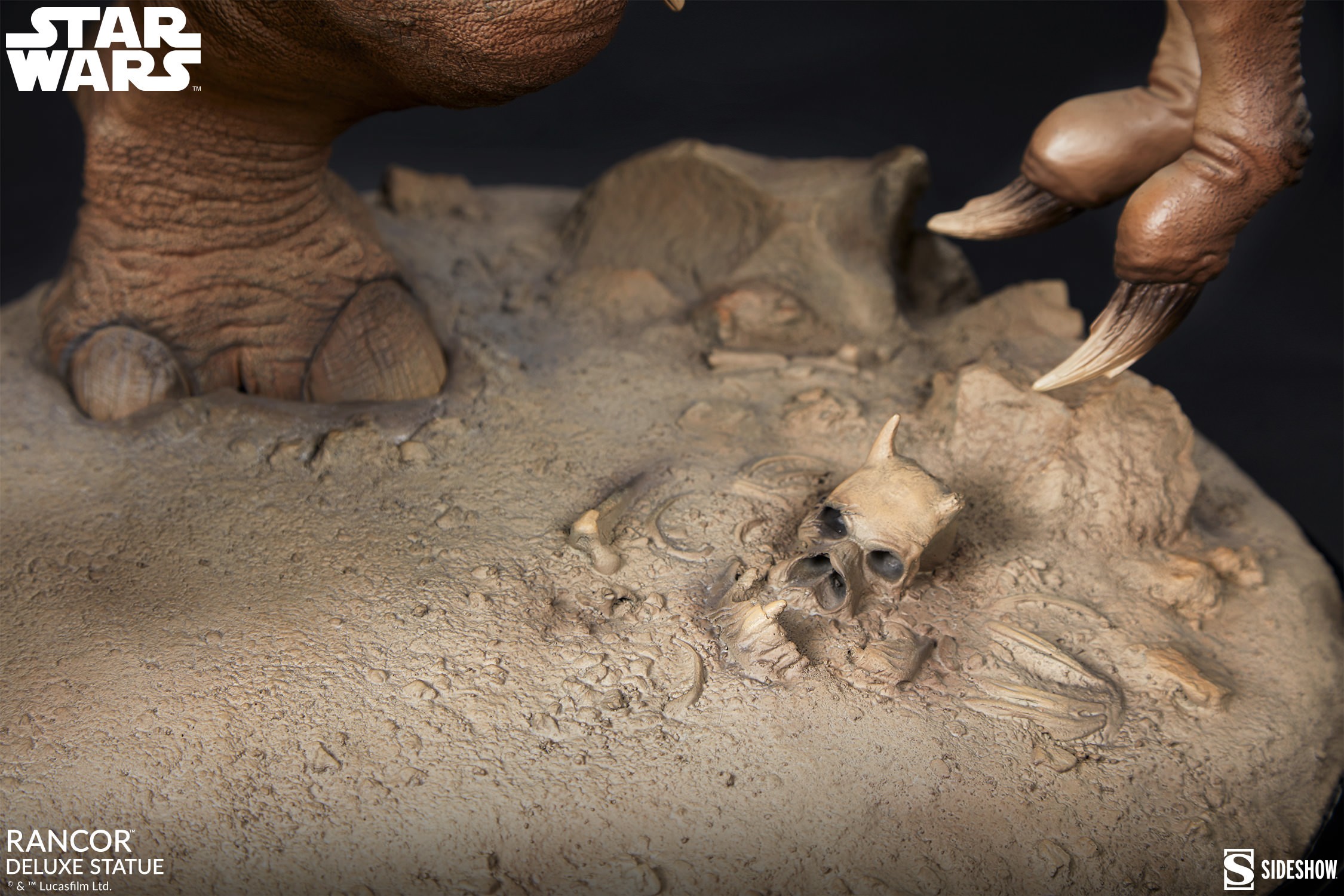 Rancor™ Deluxe Statue View 29