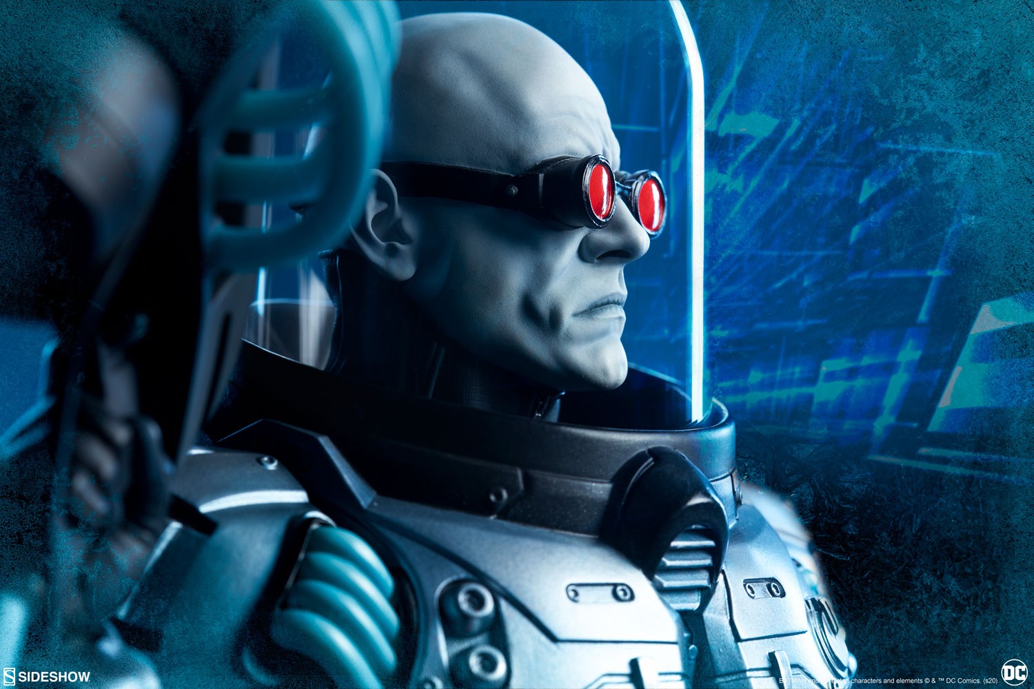 DC Comics Mr. Freeze Premium Format™ Figure  Collector Edition View 2