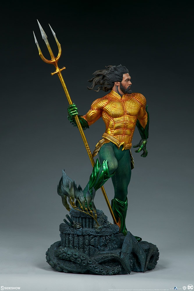 DC Comics Aquaman Premium Format™ Figure  Collector Edition View 8