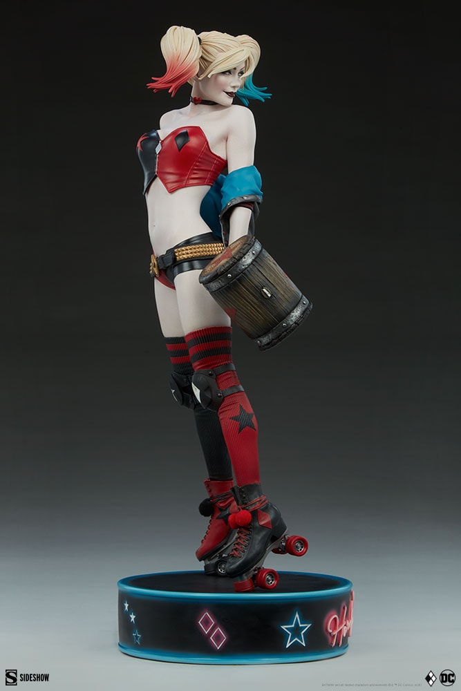 PRÉ VENDA: Estátua Arlequina (Harley Quinn: Hell on Wheels) DC