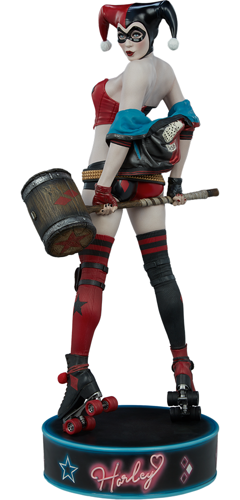 Harley Quinn: Hell on Wheels Exclusive Edition View 32