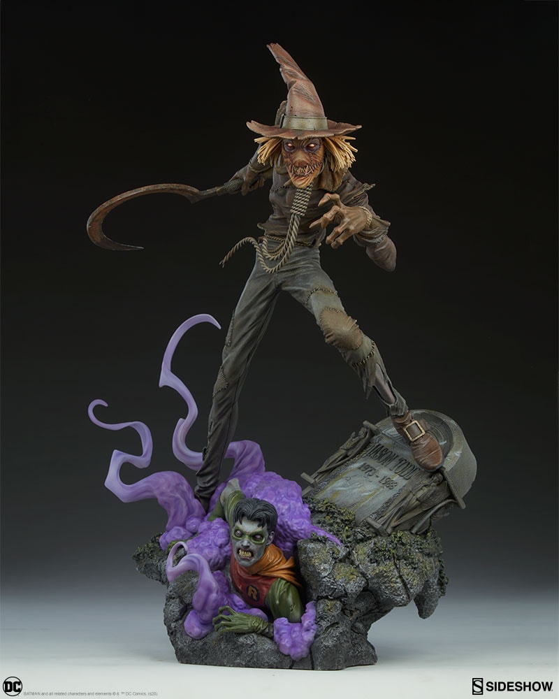 The Scarecrow Premium Format Figure by Sideshow Collectibles