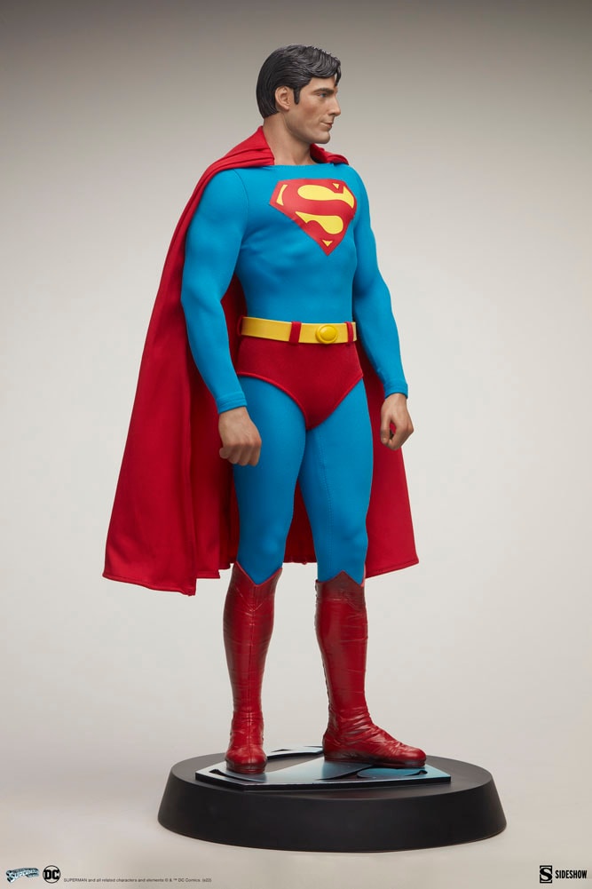 Sideshow cheap superman statue