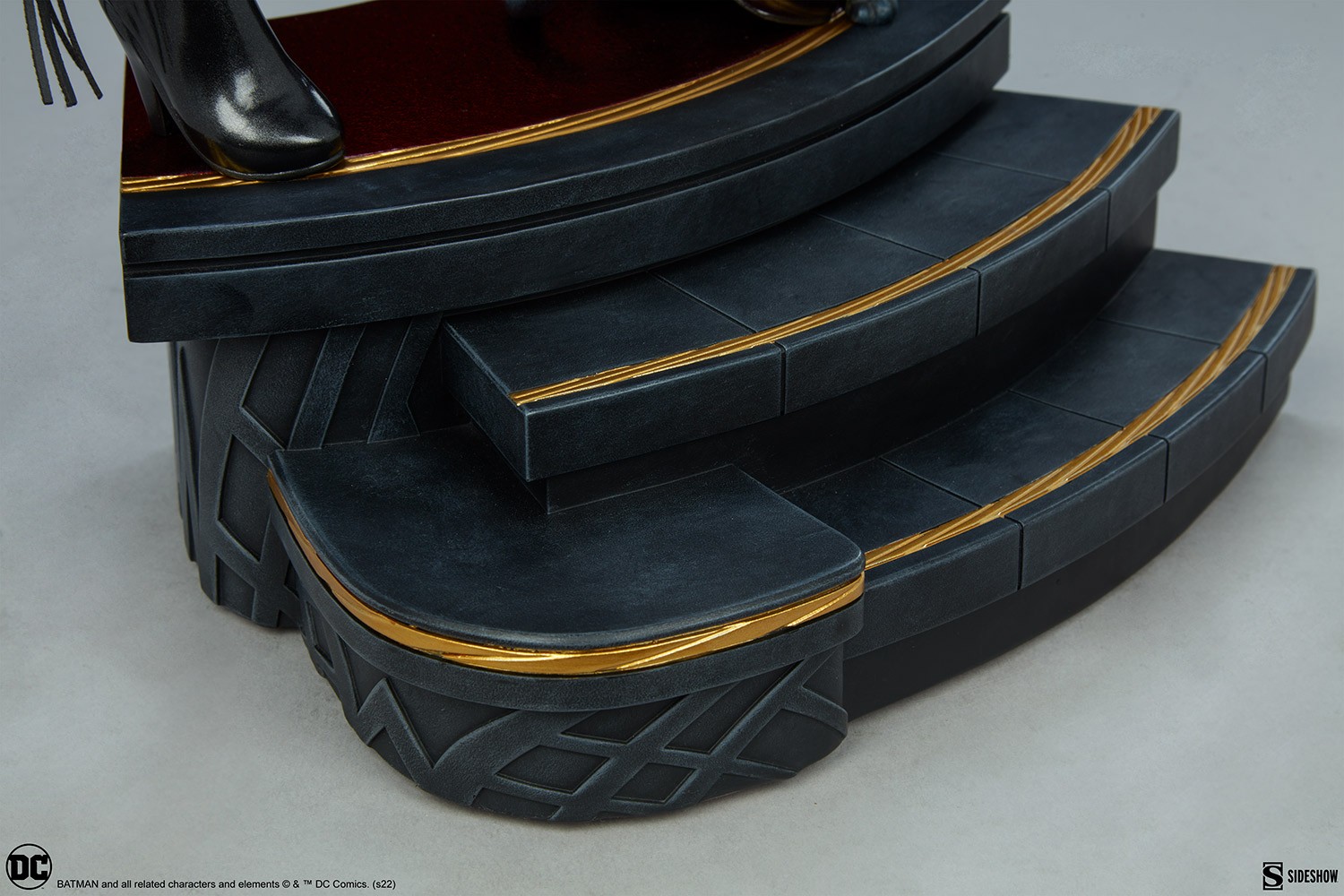 Catwoman Collector Edition View 8