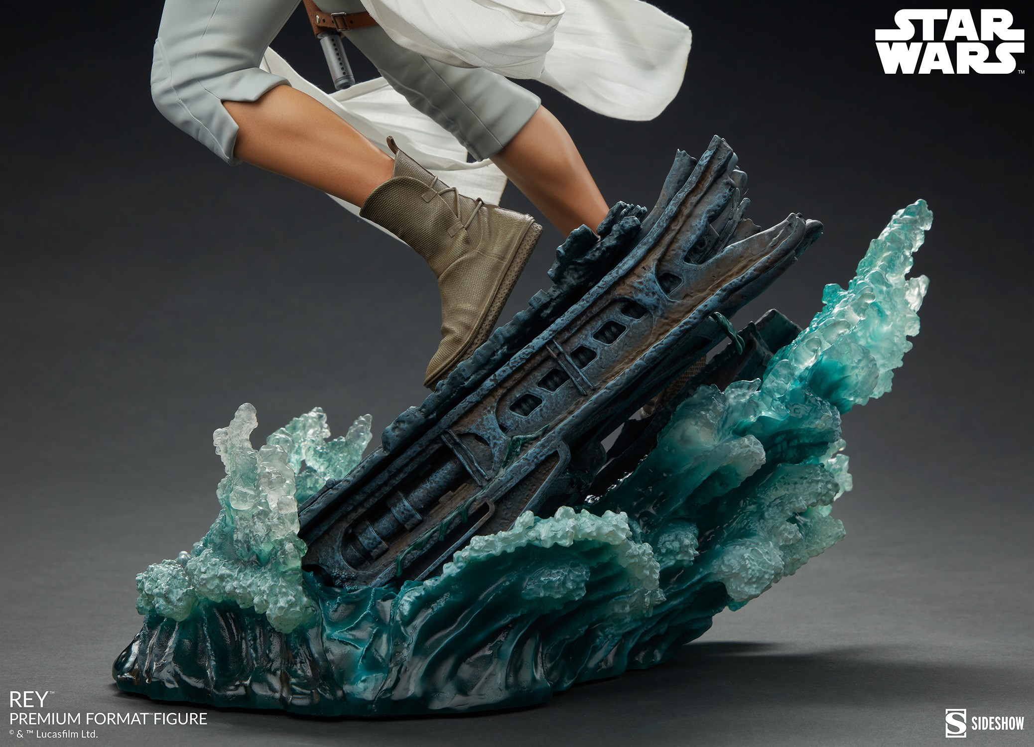 Star Wars Rey Premium Format™ Figure  Exclusive Edition (Prototype Shown) View 19