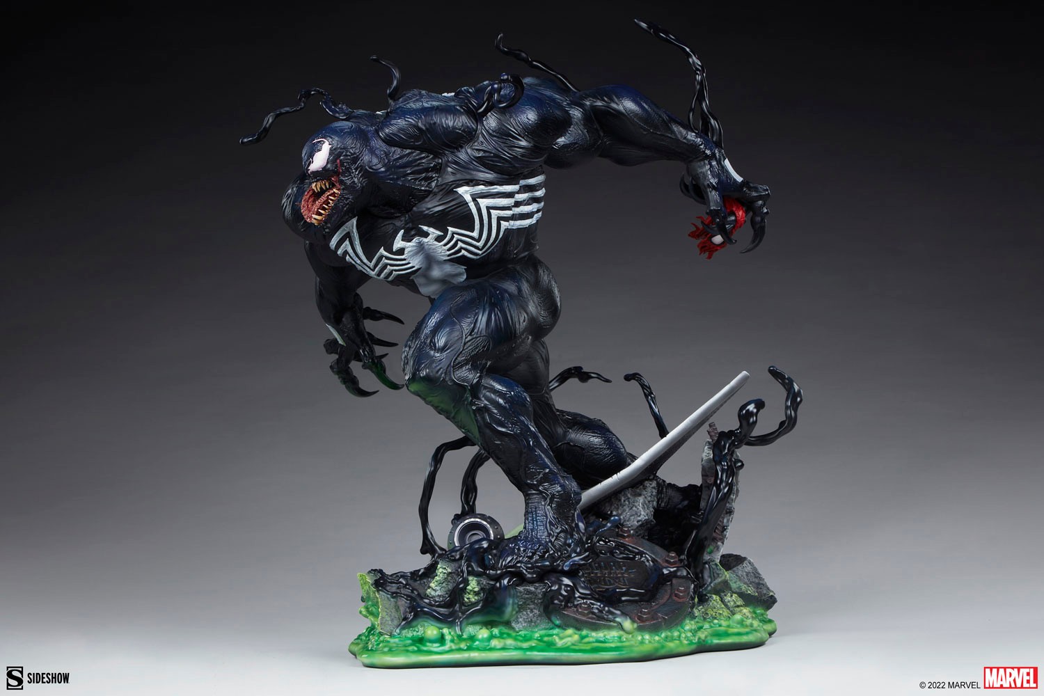 Venom Premium Format™ Figure by Sideshow Collectibles