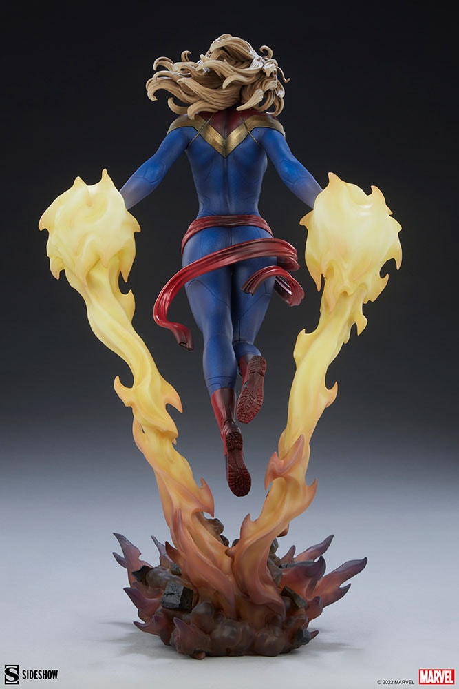 Captain Marvel (Prototype Shown) View 14