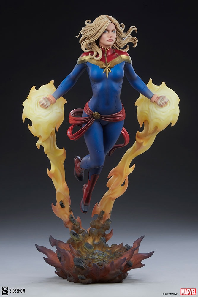 Captain Marvel (Prototype Shown) View 10