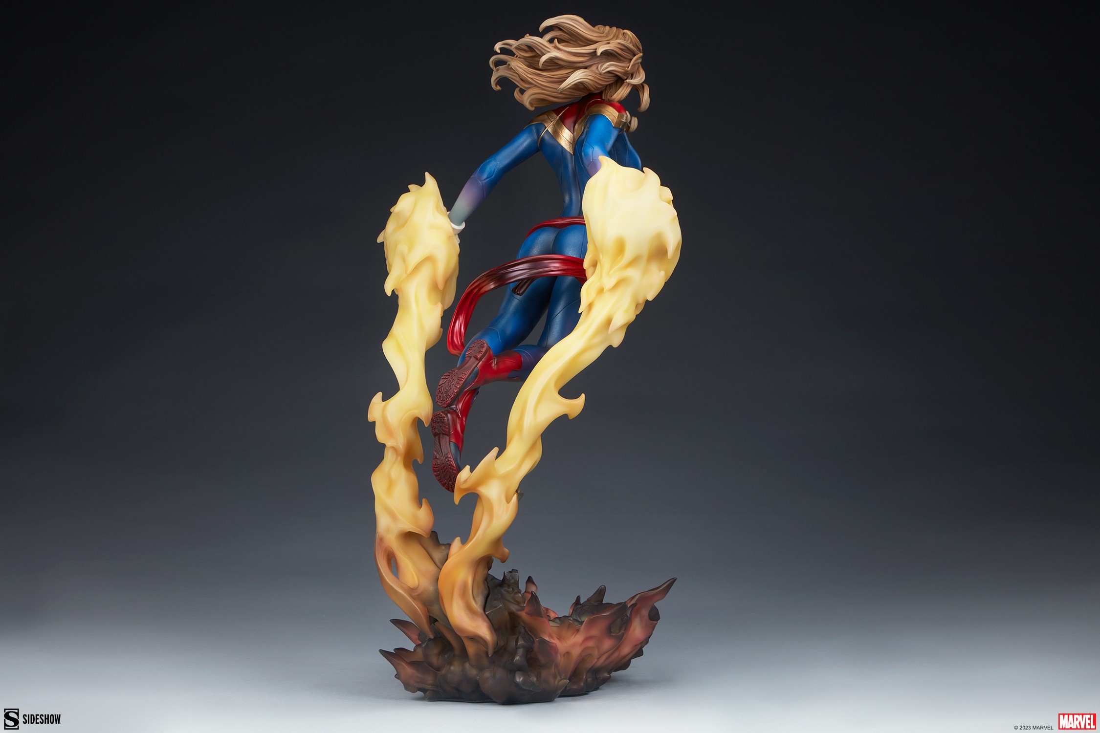 Captain Marvel Premium Format Figure by Sideshow Sideshow
