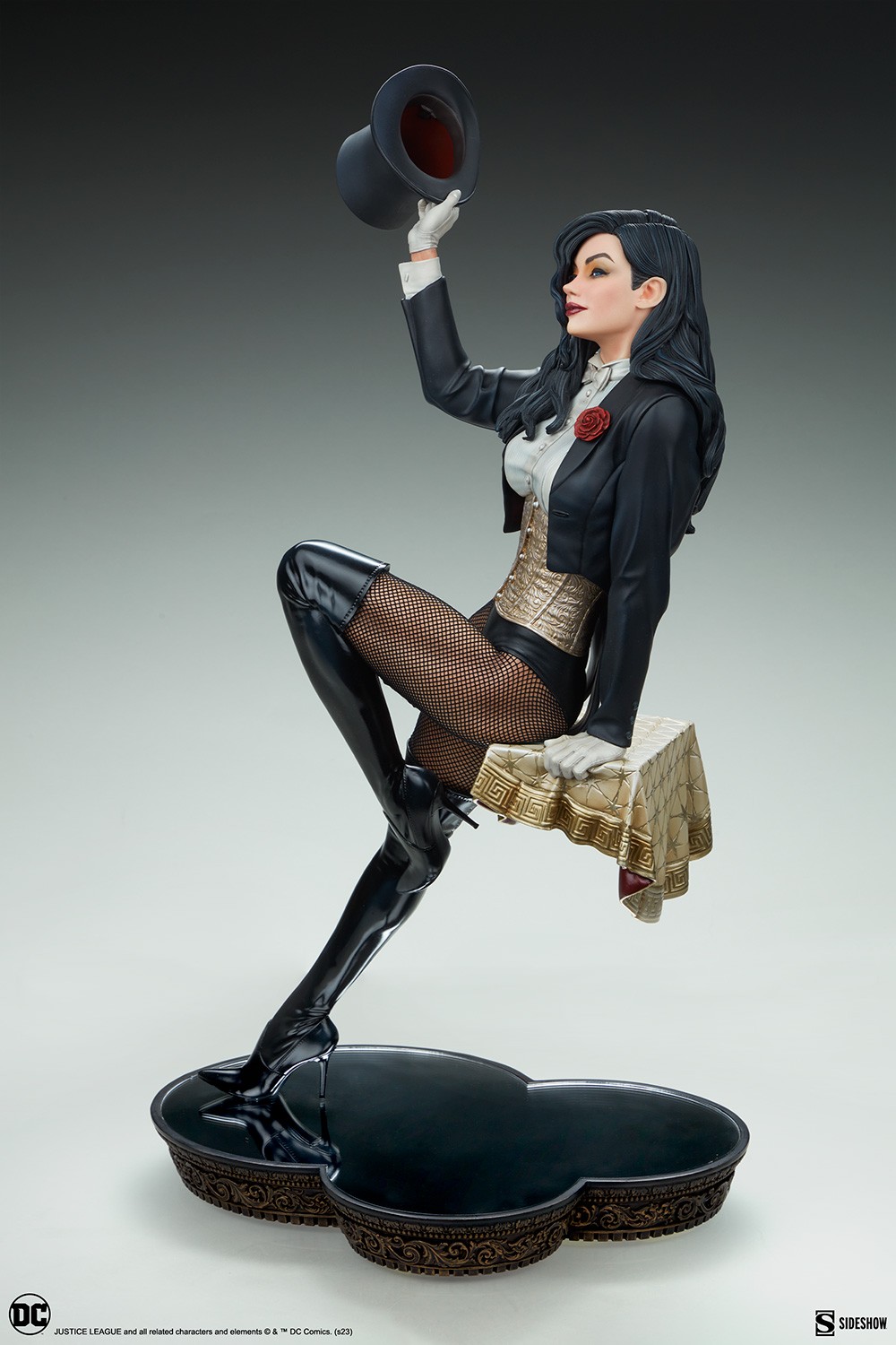 Zatanna action sale figure