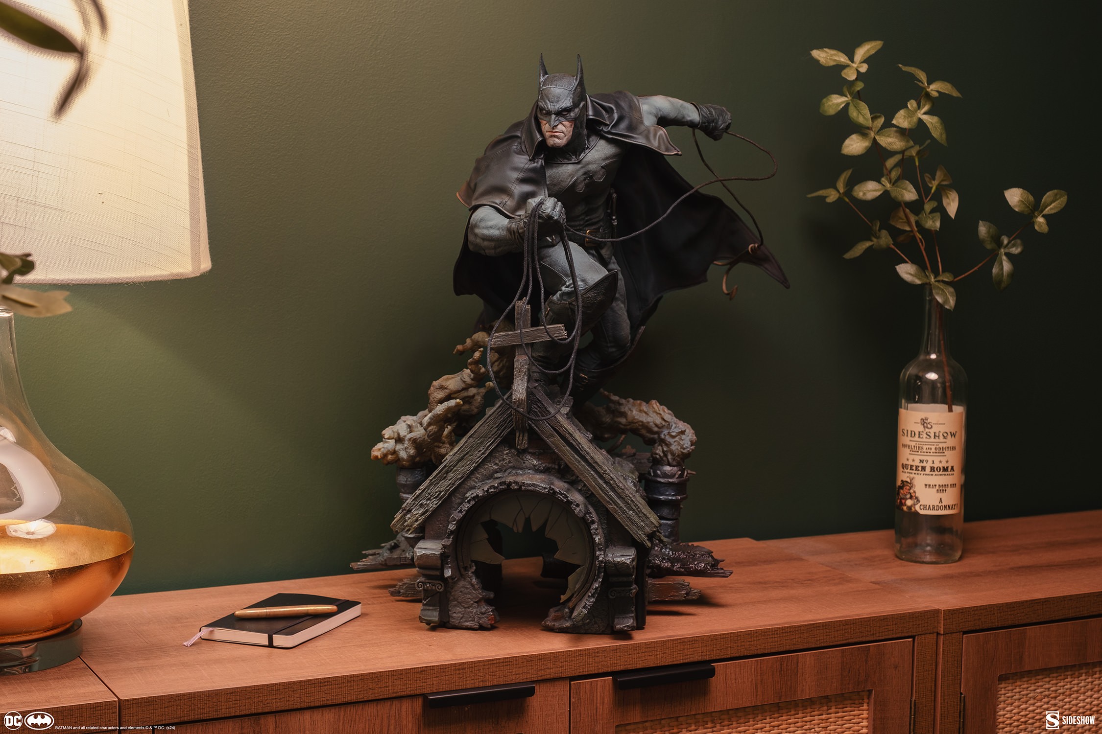 Batman: Gotham by Gaslight (Prototype Shown) View 1