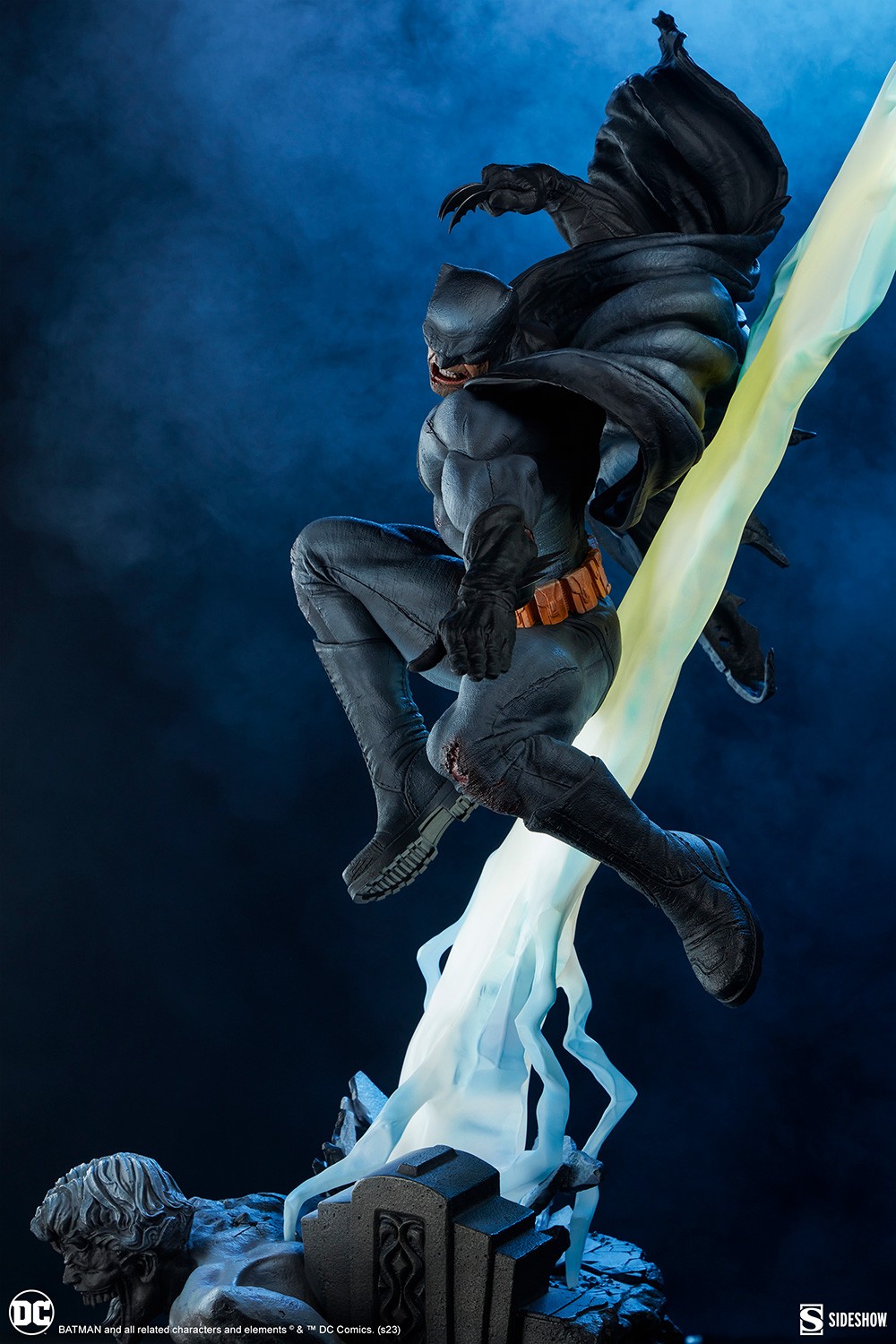 Batman: The Dark Knight Returns (Prototype Shown) View 7