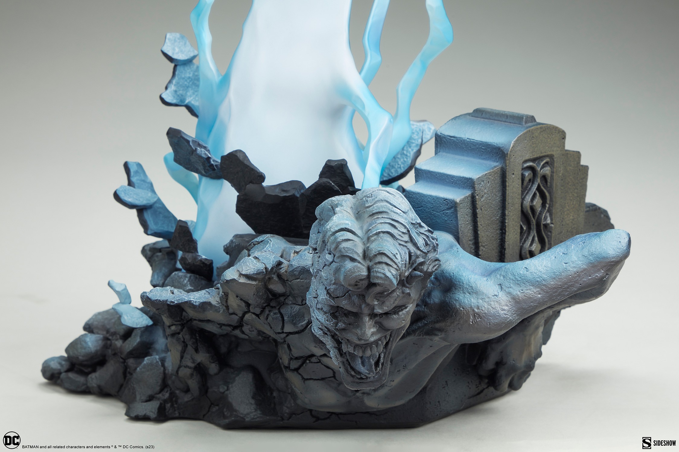 Batman: The Dark Knight Returns (Prototype Shown) View 21