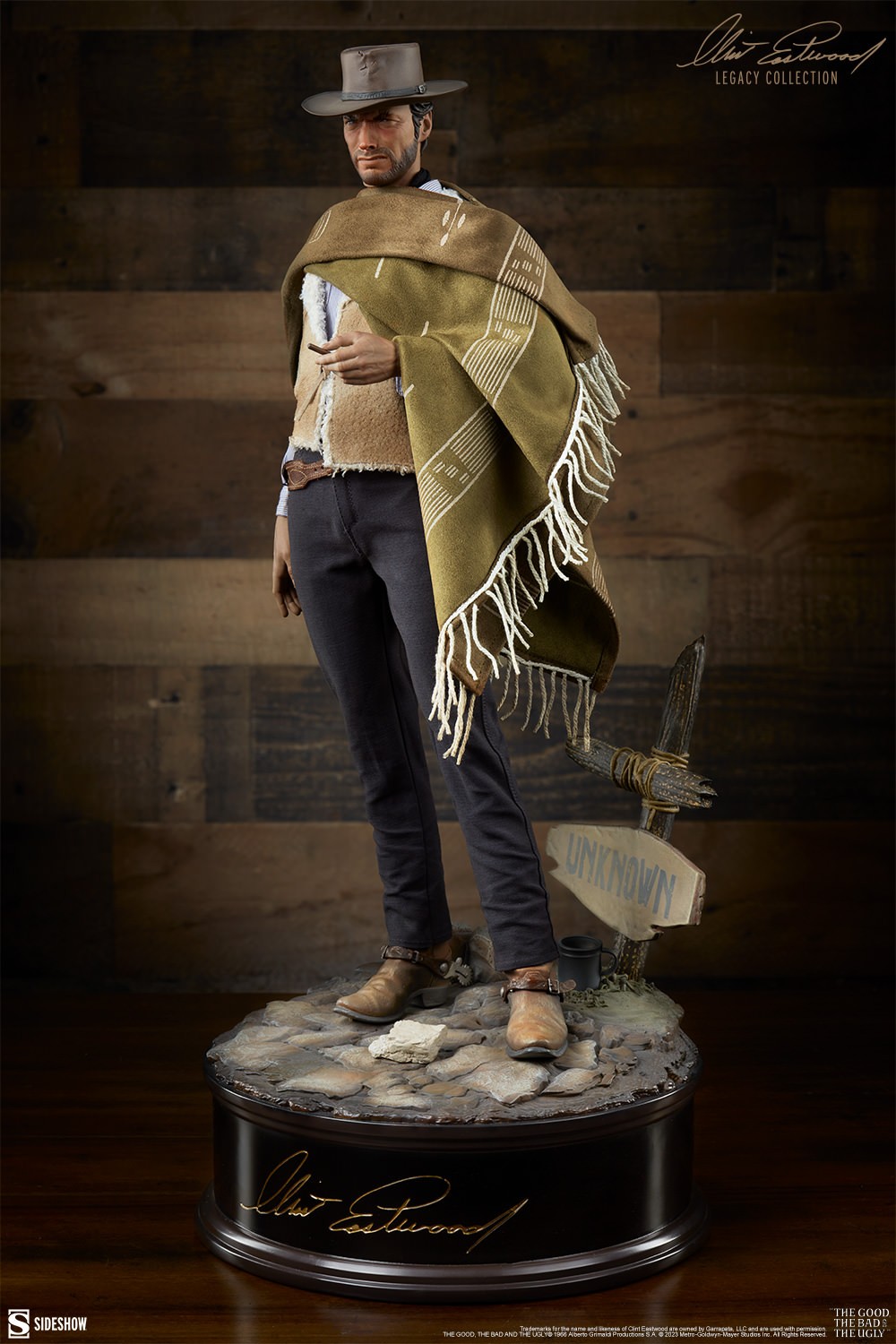 Clint Eastwood The Man With No Name Premium Format™ Figure  (Prototype Shown) View 8