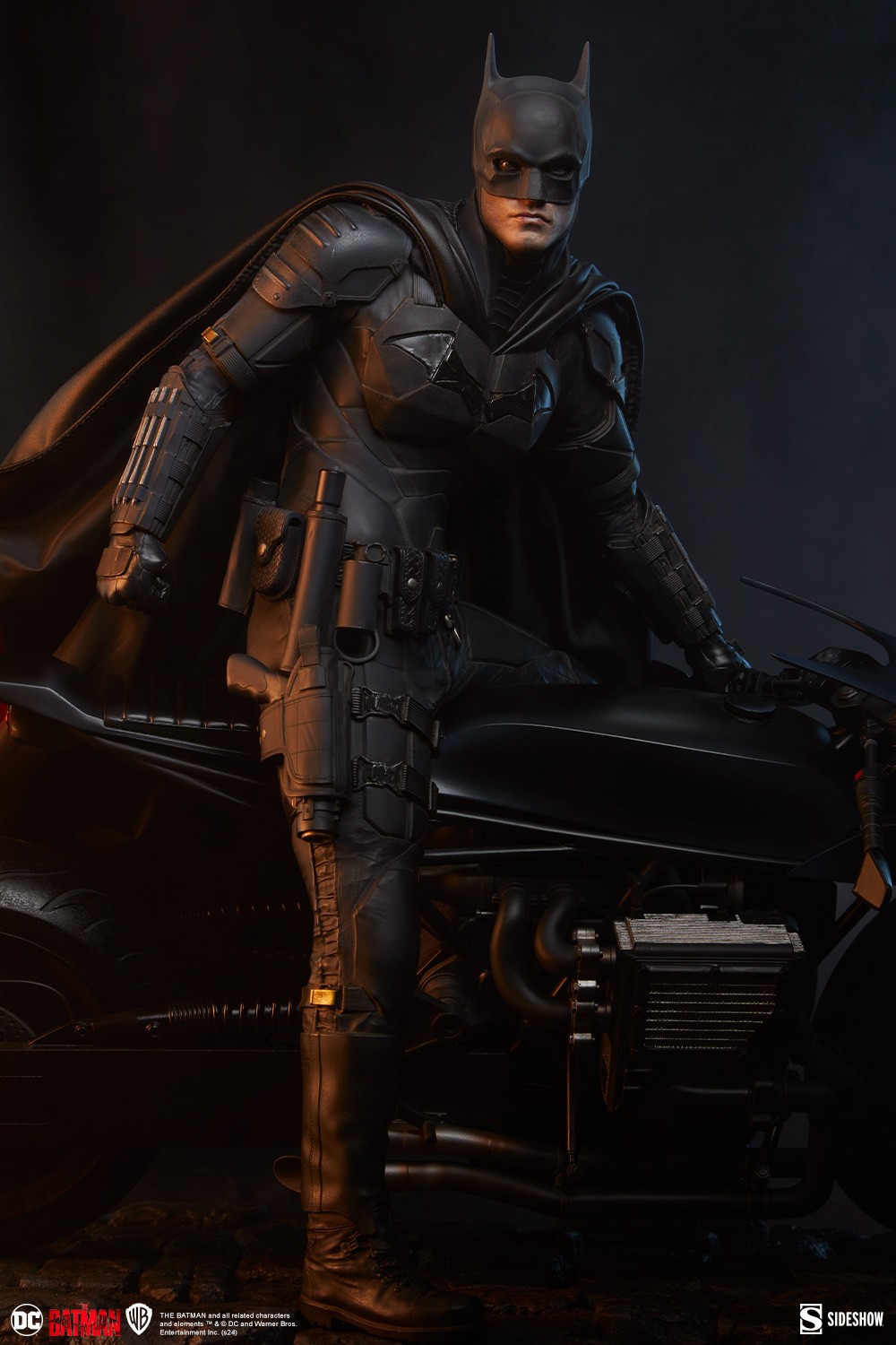 DC Comics The Batman Premium Format™ Figure  (Prototype Shown) View 6
