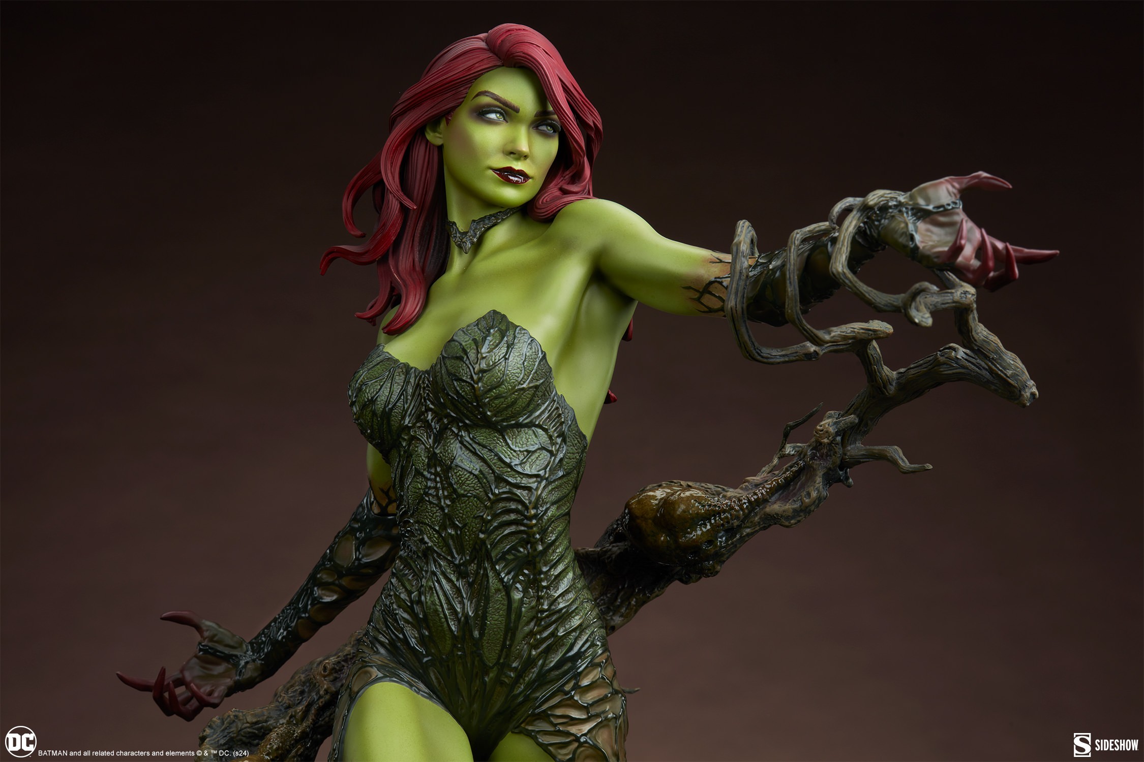 Poison Ivy: Deadly Nature (Green Variant) Exclusive Edition (Prototype Shown) View 15