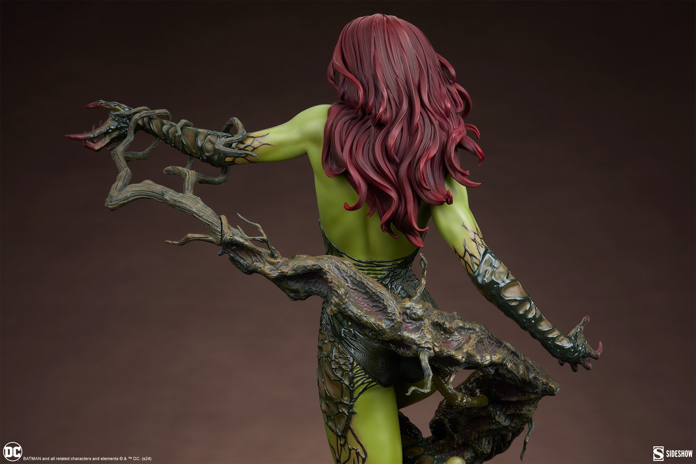 Poison Ivy: Deadly Nature (Green Variant) Exclusive Edition (Prototype Shown) View 17