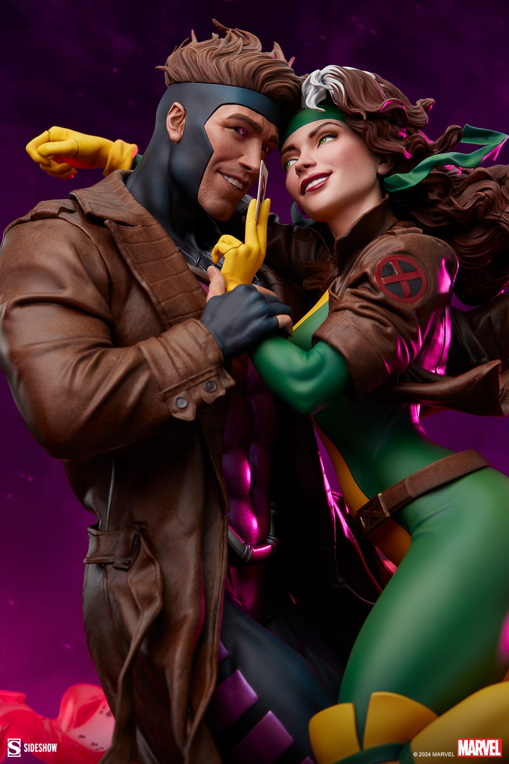Marvel Rogue & Gambit Statues  (Prototype Shown) View 9
