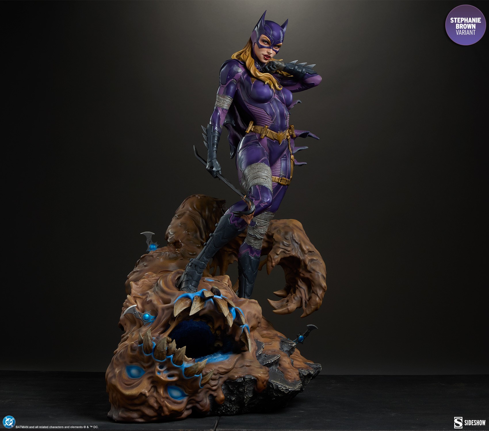 DC Comics Batgirl™ (Stephanie Brown Variant) Premium Format™ Figure  (Prototype Shown) View 11