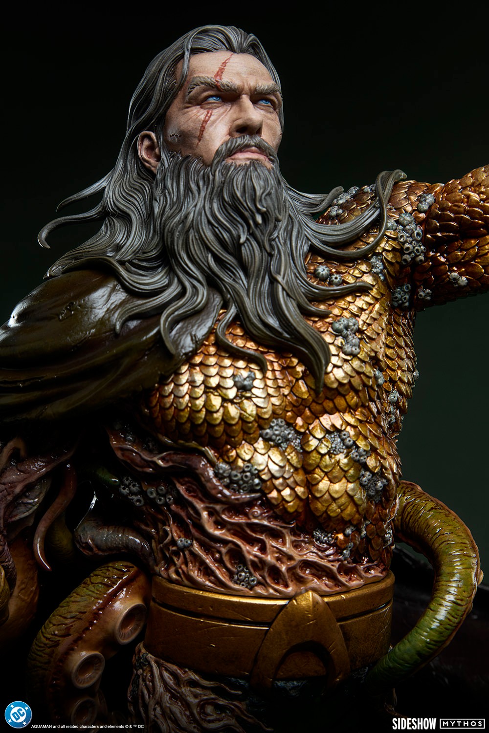 DC Comics Aquaman™: Lord of the Deep Premium Format™ Figure  (Prototype Shown) View 12