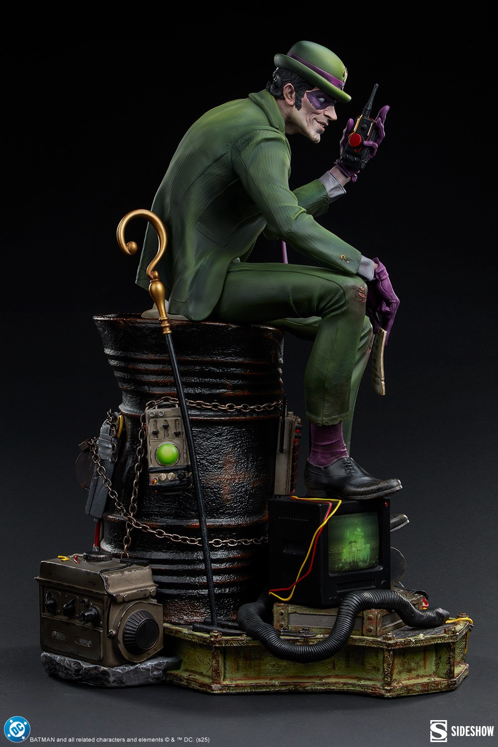 DC Comics Riddler™ Premium Format™ Figure  (Prototype Shown) View 11