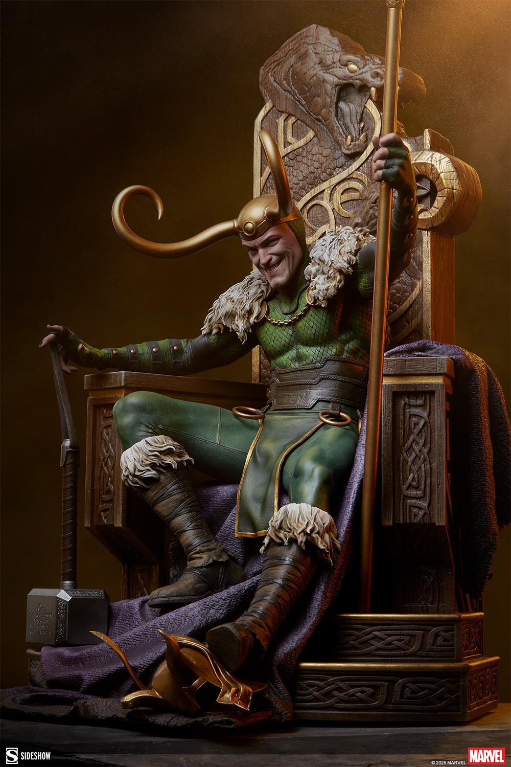 Loki Exclusive Premium Format™ Figure by Sideshow Collectibles