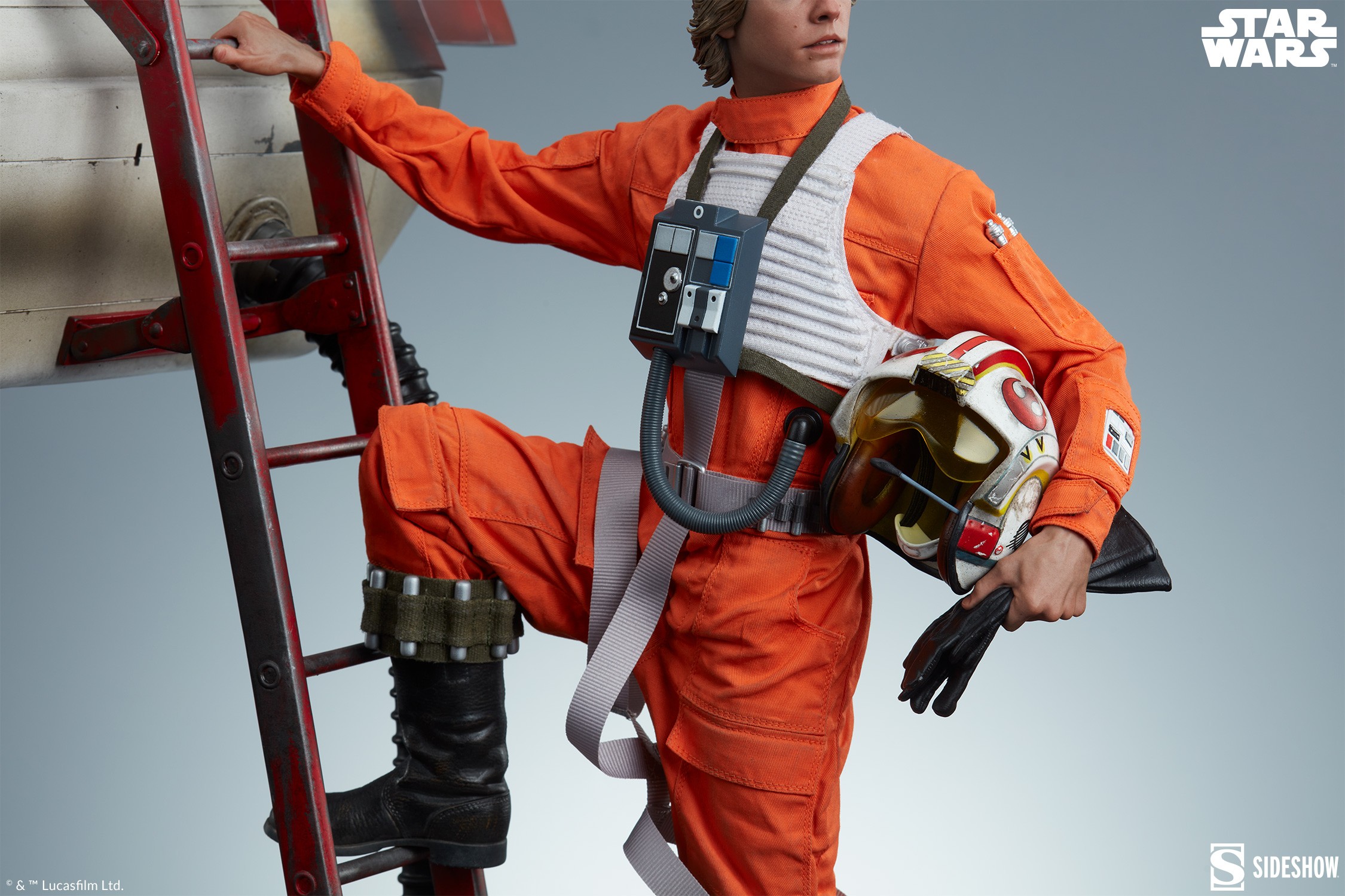 Star Wars Luke Skywalker™ & X-Wing: Red Five, Standing By Premium Format™ Figure  (Prototype Shown) View 12