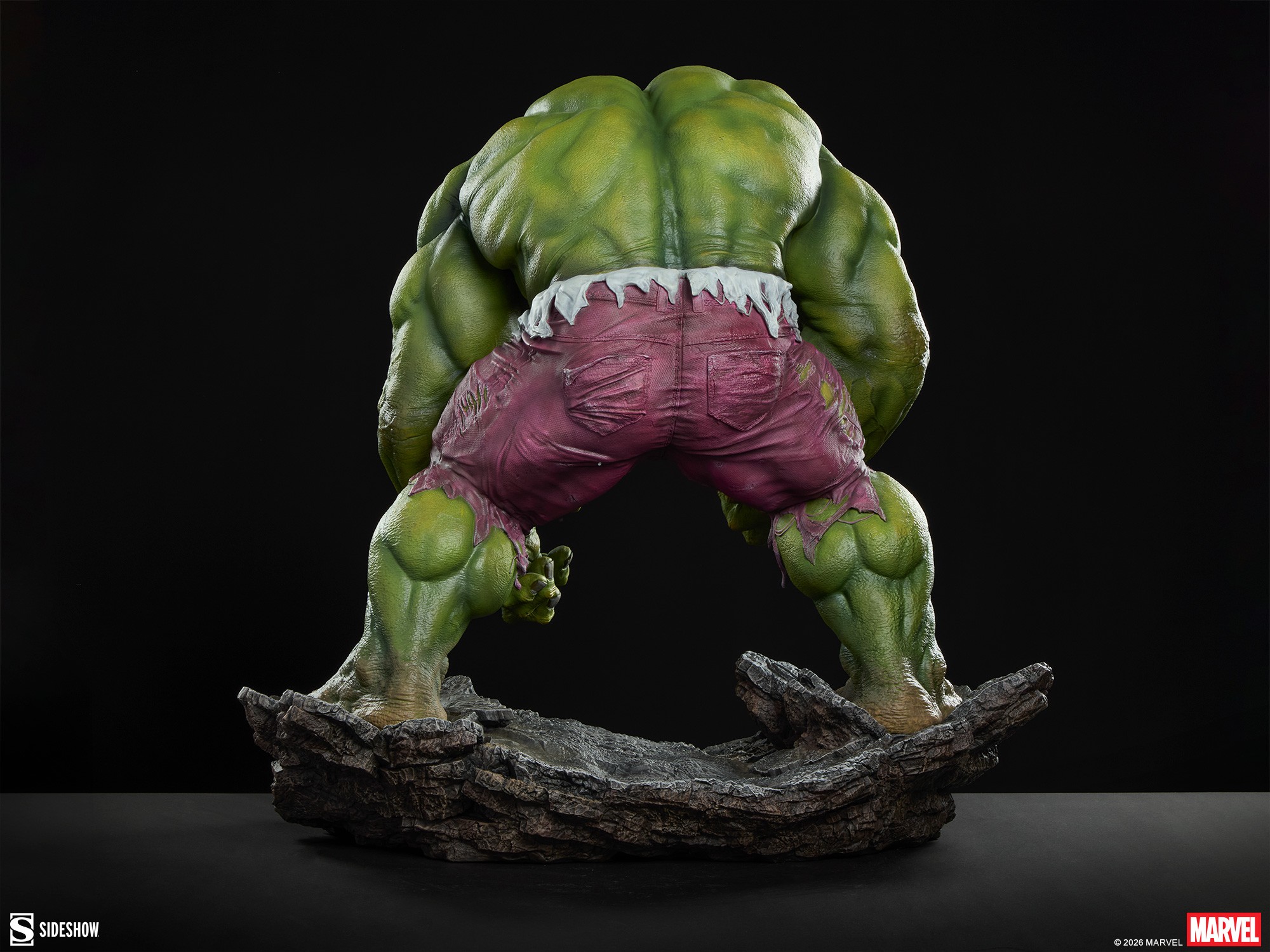 Marvel Hulk Premium Format™ Figure  (Prototype Shown) View 12