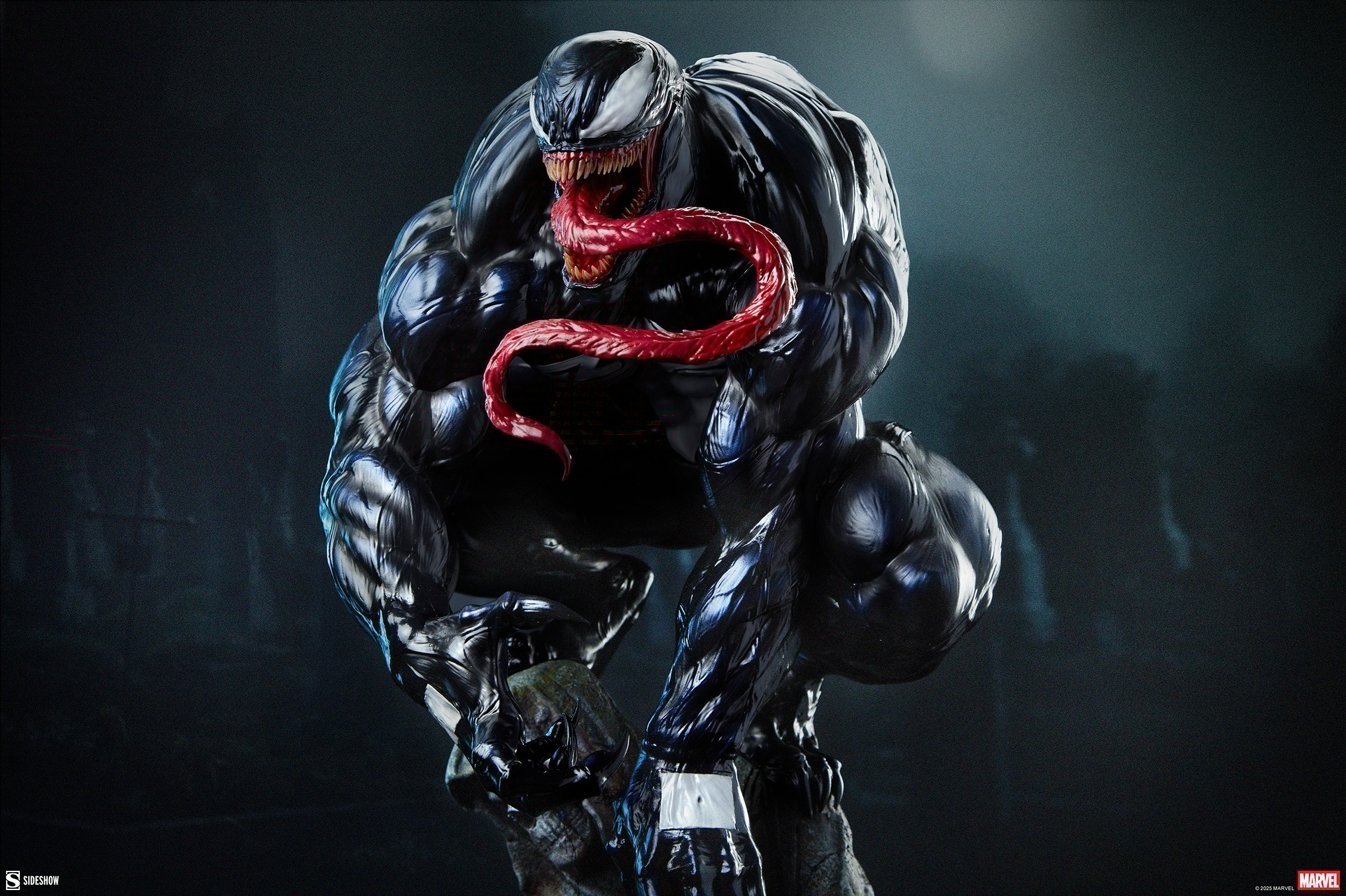 Venom Exclusive Premium Format™ Figure | Sideshow Collectibles