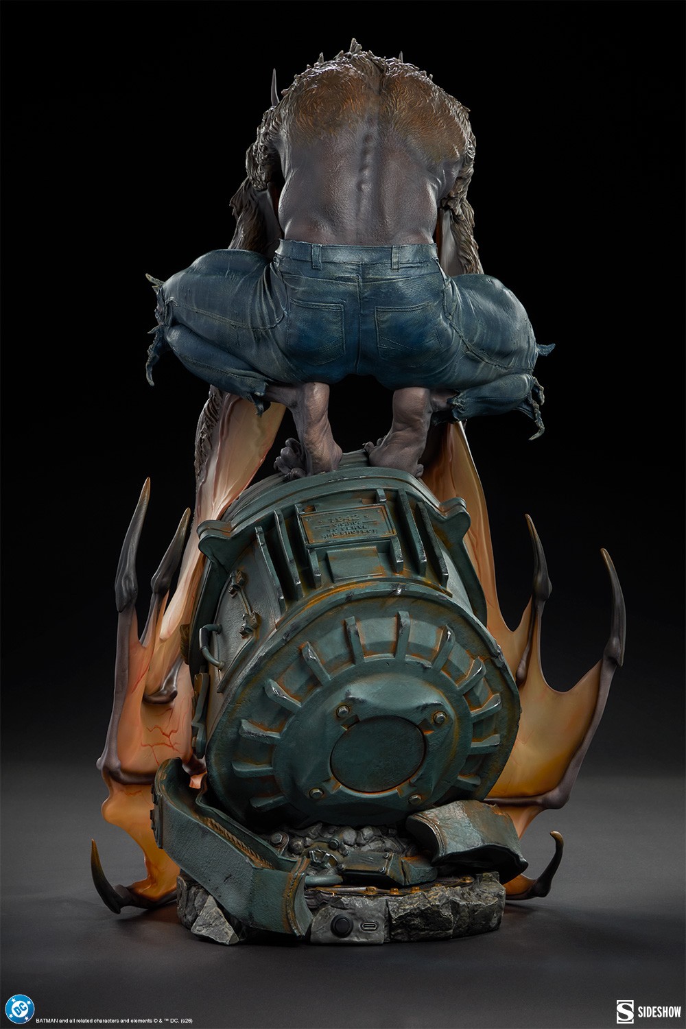 DC Comics Man-Bat™ Premium Format™ Figure  View 11