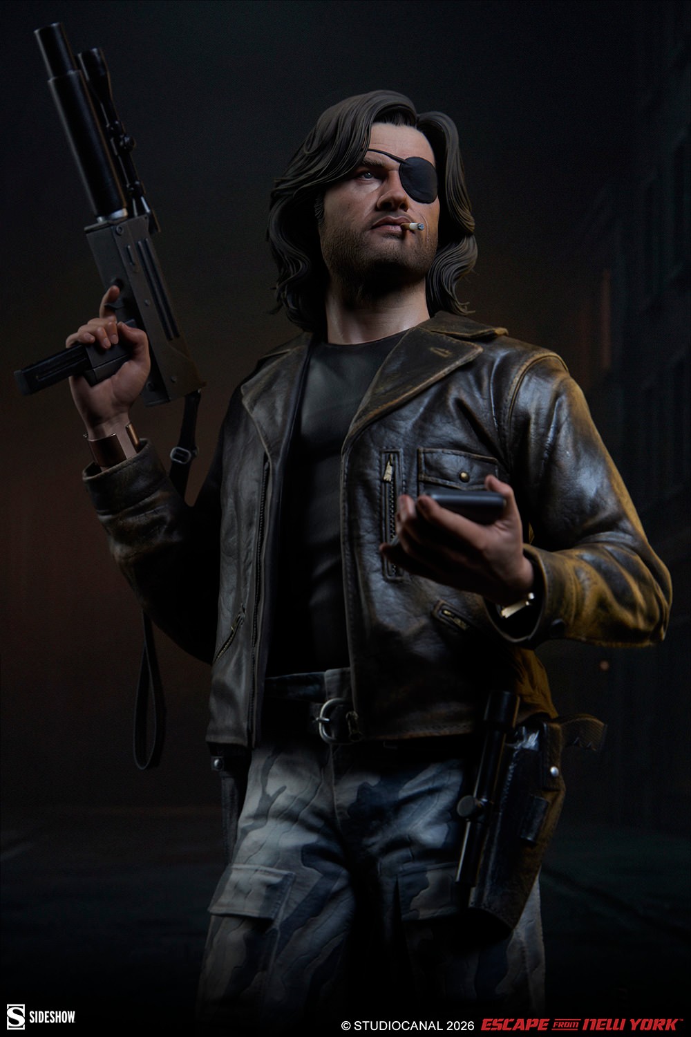 Escape from New York Snake Plissken Premium Format™ Figure  (Prototype Shown) View 5