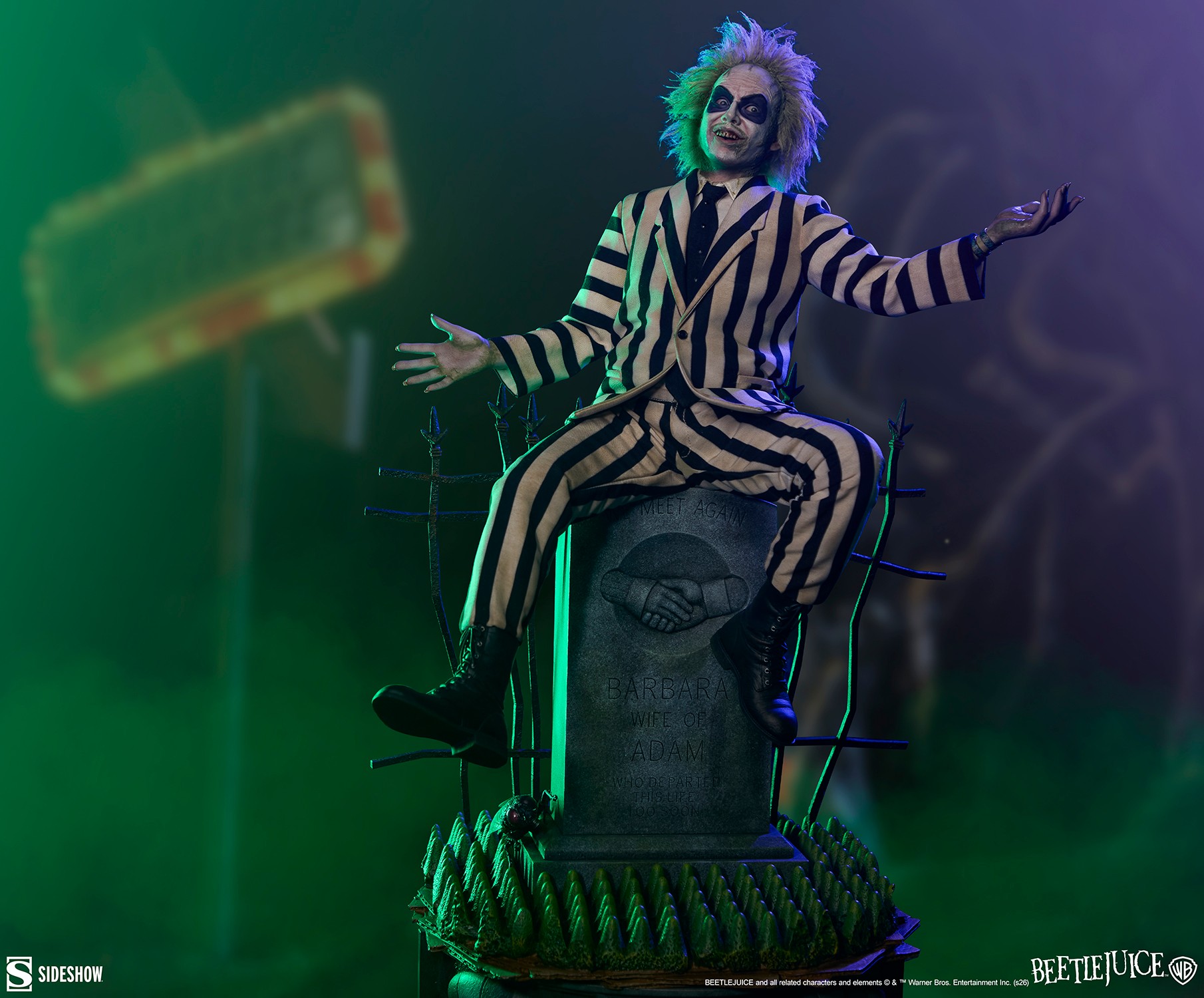 Beetlejuice Beetlejuice Premium Format™ Figure  (Prototype Shown) View 2