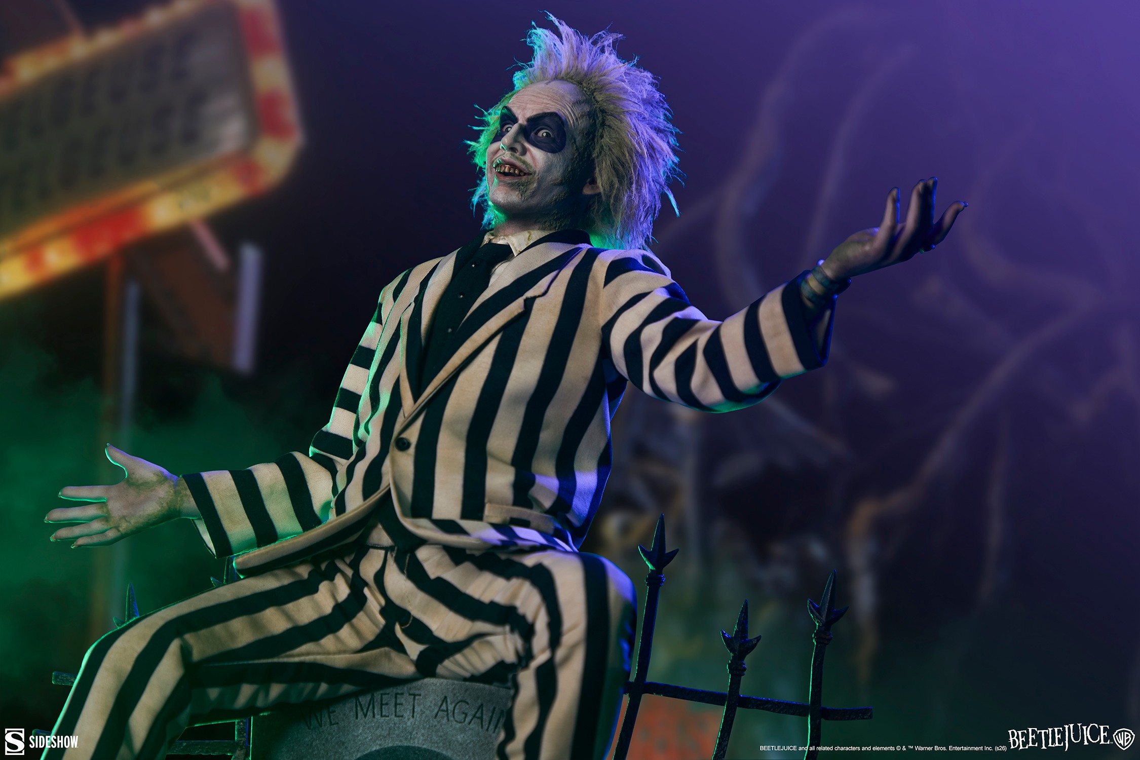 Beetlejuice Beetlejuice Premium Format™ Figure  (Prototype Shown) View 3