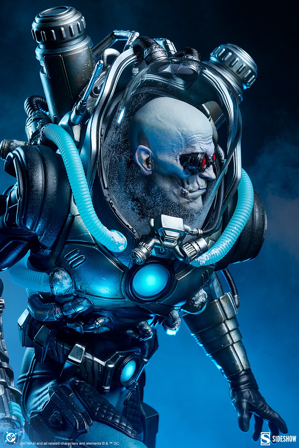 DC Comics Mr. Freeze™ Premium Format™ Figure  (Prototype Shown) View 3