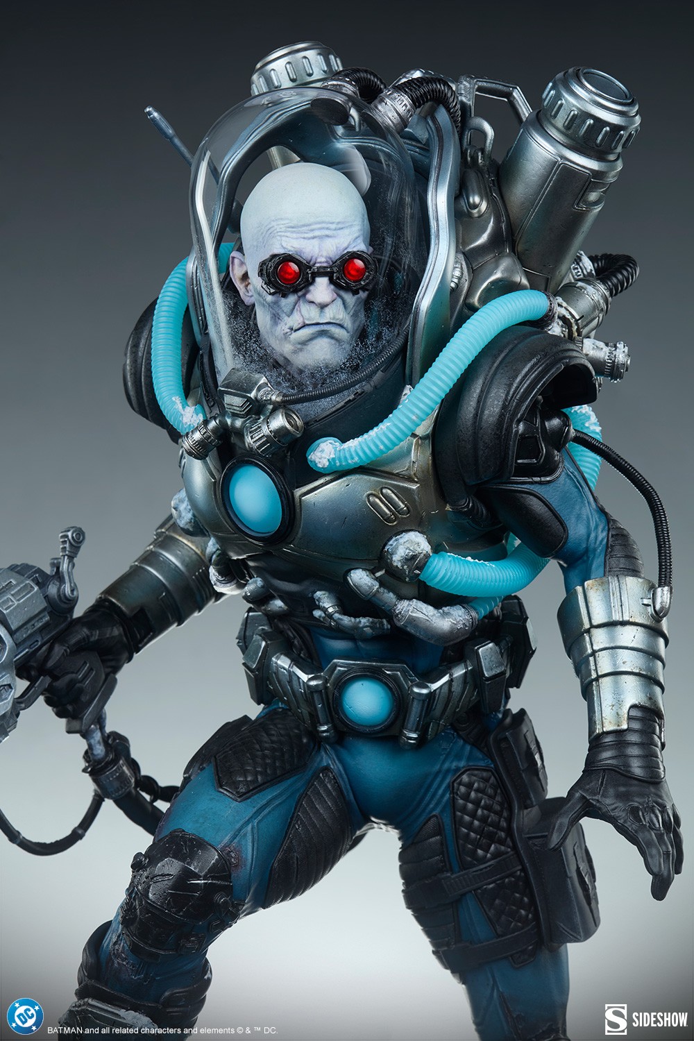DC Comics Mr. Freeze™ Premium Format™ Figure  (Prototype Shown) View 11