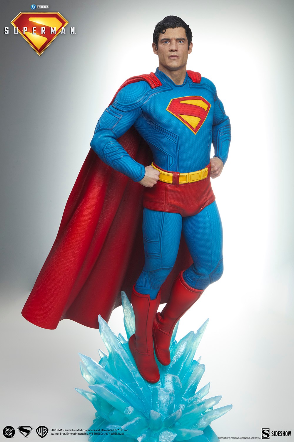 Superman™ Premium Format™ Figure by Sideshow Collectibles