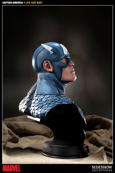 Marvel Captain America Life-Size Bust  View 4