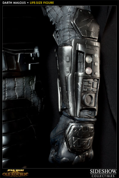 Star Wars Darth Malgus Life-Size Figure  View 4