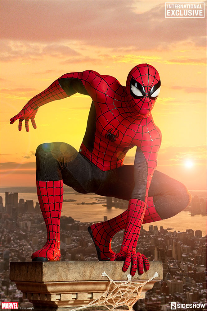 Marvel Spider-Man 'Vintage' Legendary Scale™ Figure  (Prototype Shown) View 1