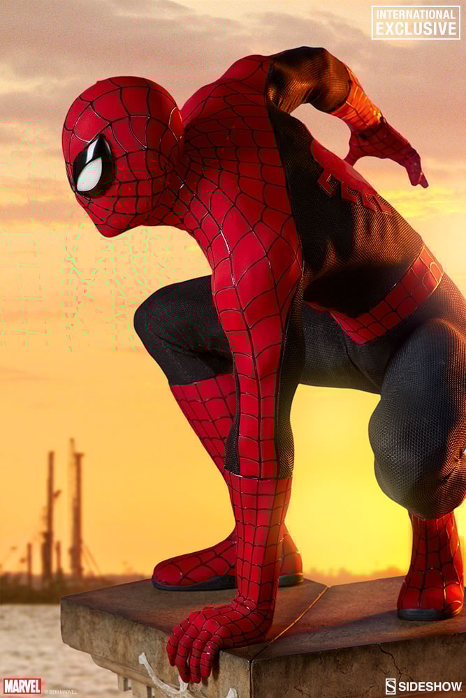 Spider-Man Vintage Legendary Scale Figure | Sideshow Spider-Man Vintage Legendary Scale Figure | Sideshow